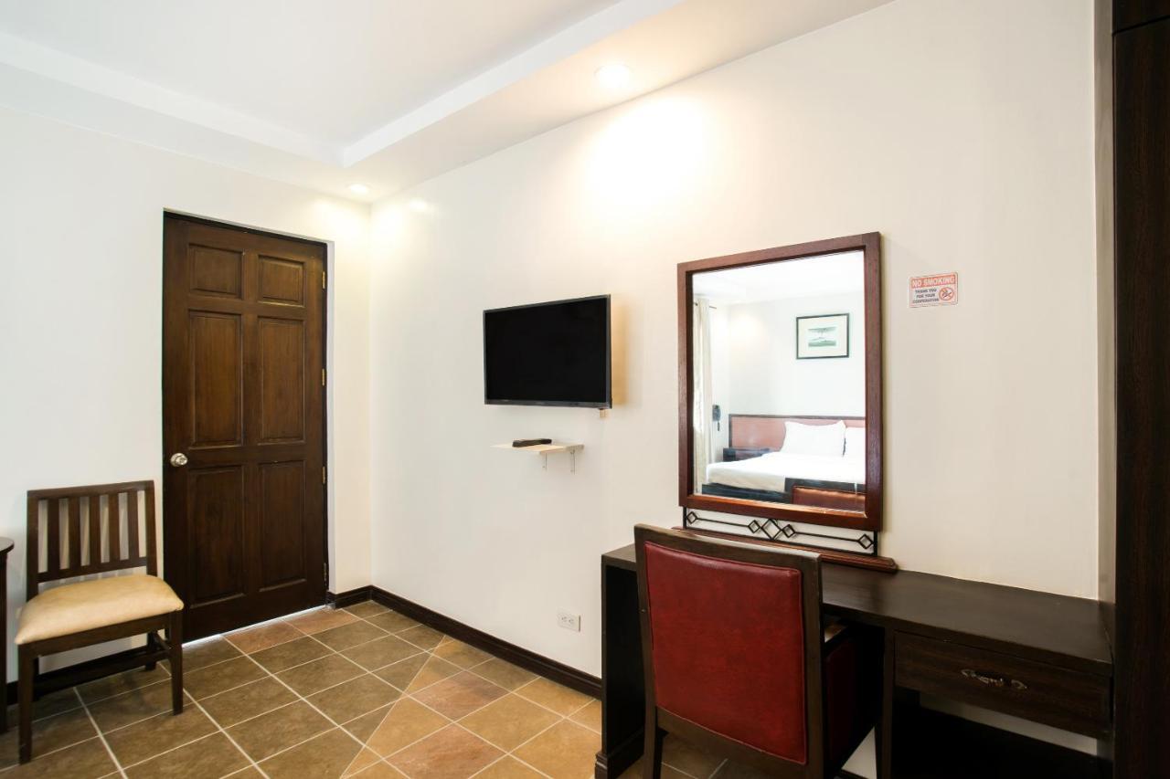 Oyo 394 Tagaytay Haven Hotel - Mendez Tagaytay City Ngoại thất bức ảnh