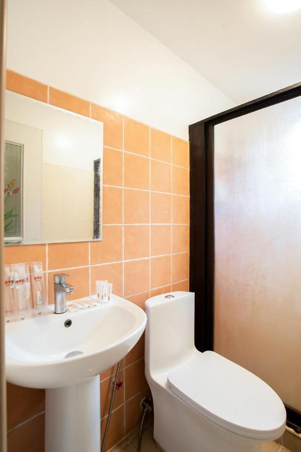 Oyo 394 Tagaytay Haven Hotel - Mendez Tagaytay City Ngoại thất bức ảnh